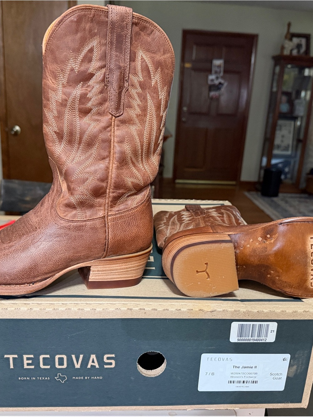 Tecovas Brown & Tan Boot Box — The Jamie II Label